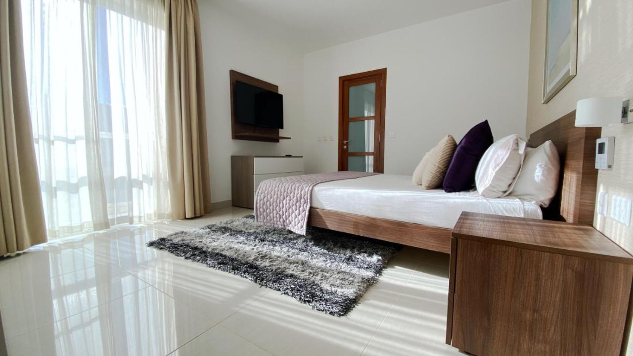 Point Sliema Sea Front Appartement Buitenkant foto