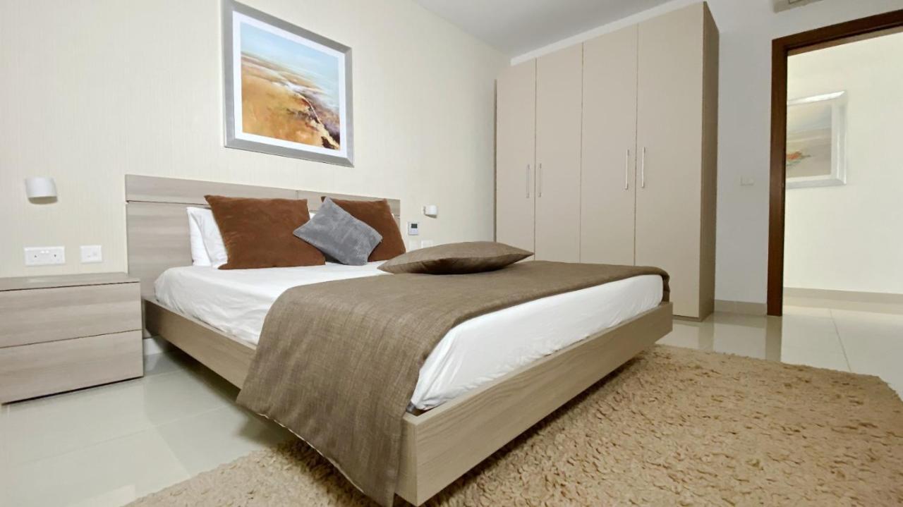 Point Sliema Sea Front Appartement Buitenkant foto