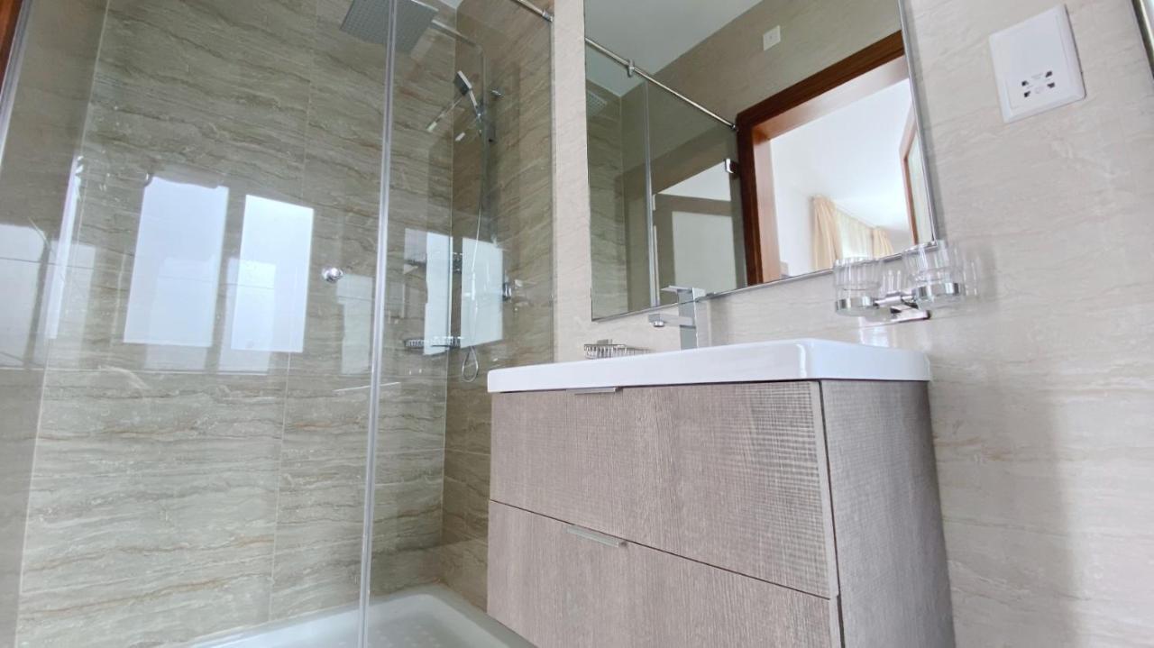 Point Sliema Sea Front Appartement Buitenkant foto
