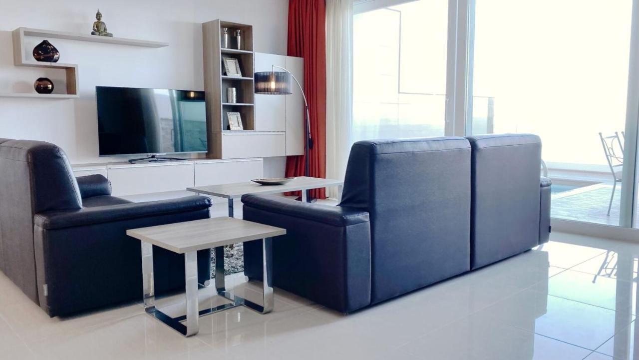 Point Sliema Sea Front Appartement Buitenkant foto
