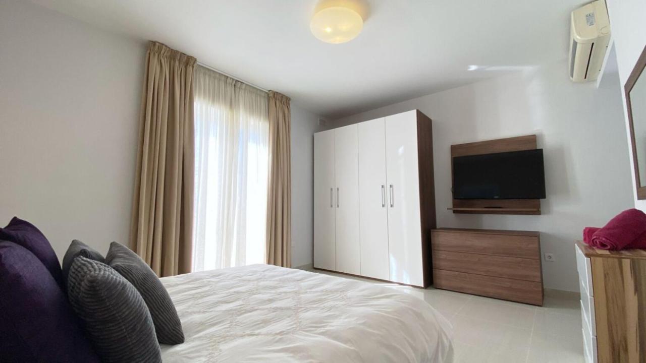 Point Sliema Sea Front Appartement Buitenkant foto